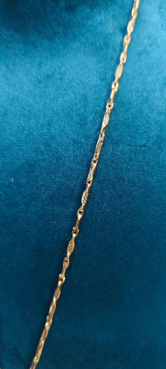 Premium micro gold plated 18" length flower pendant chain