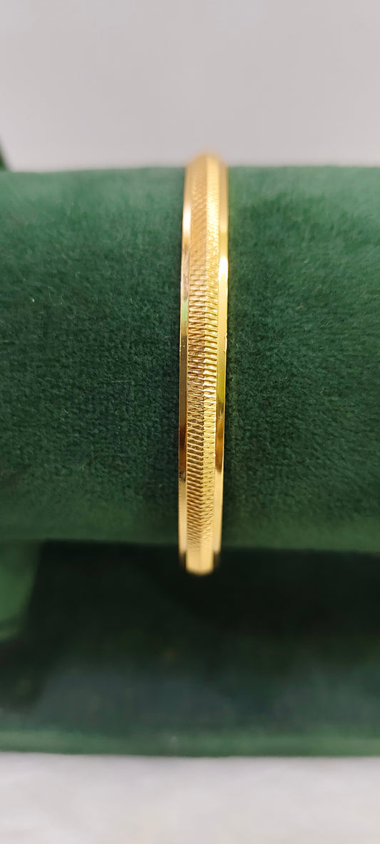 Gold look micro gold plated mens kada