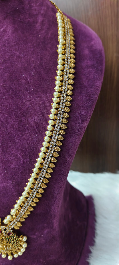Antique stone based pearl long haram