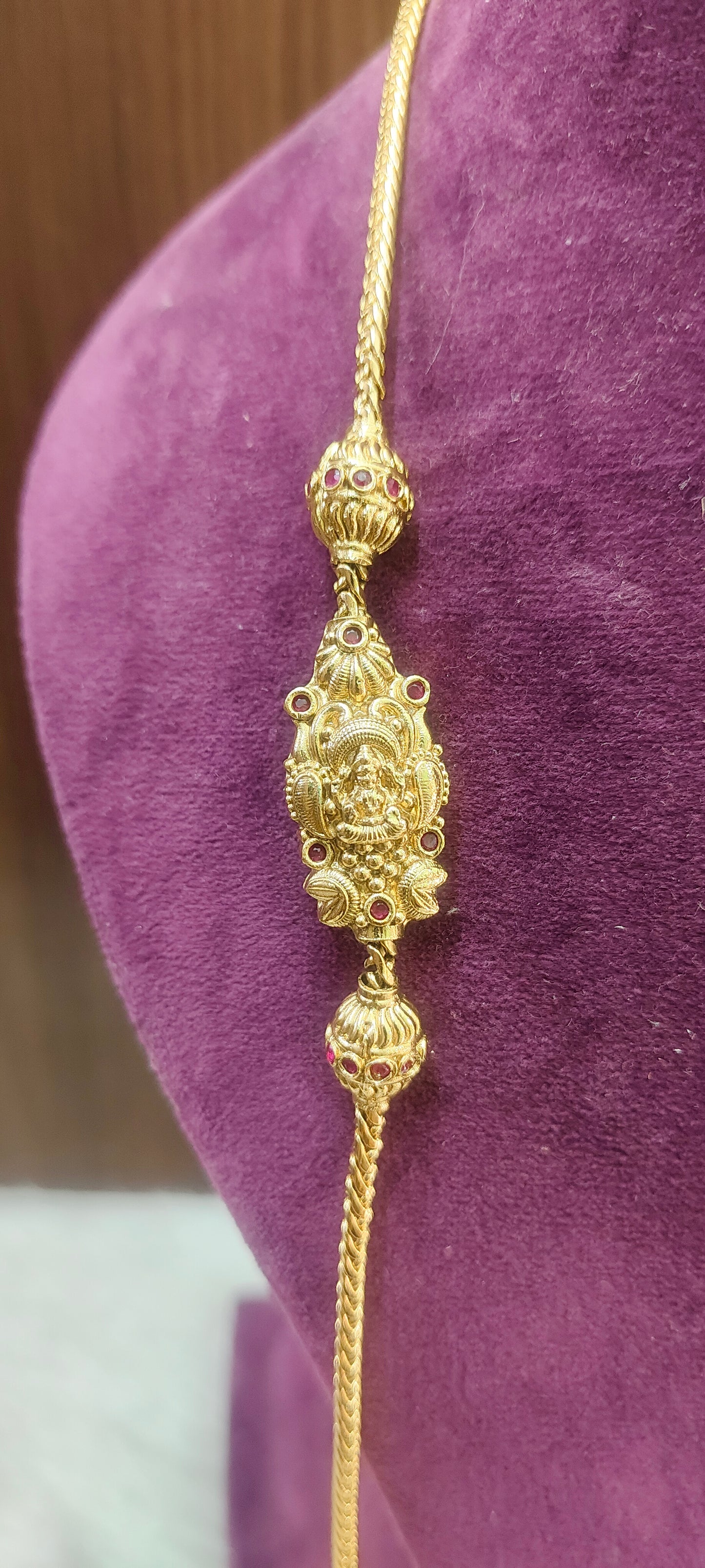 Premium nakshi gold look 24" length side Lakshmi Devi pendant thali chain