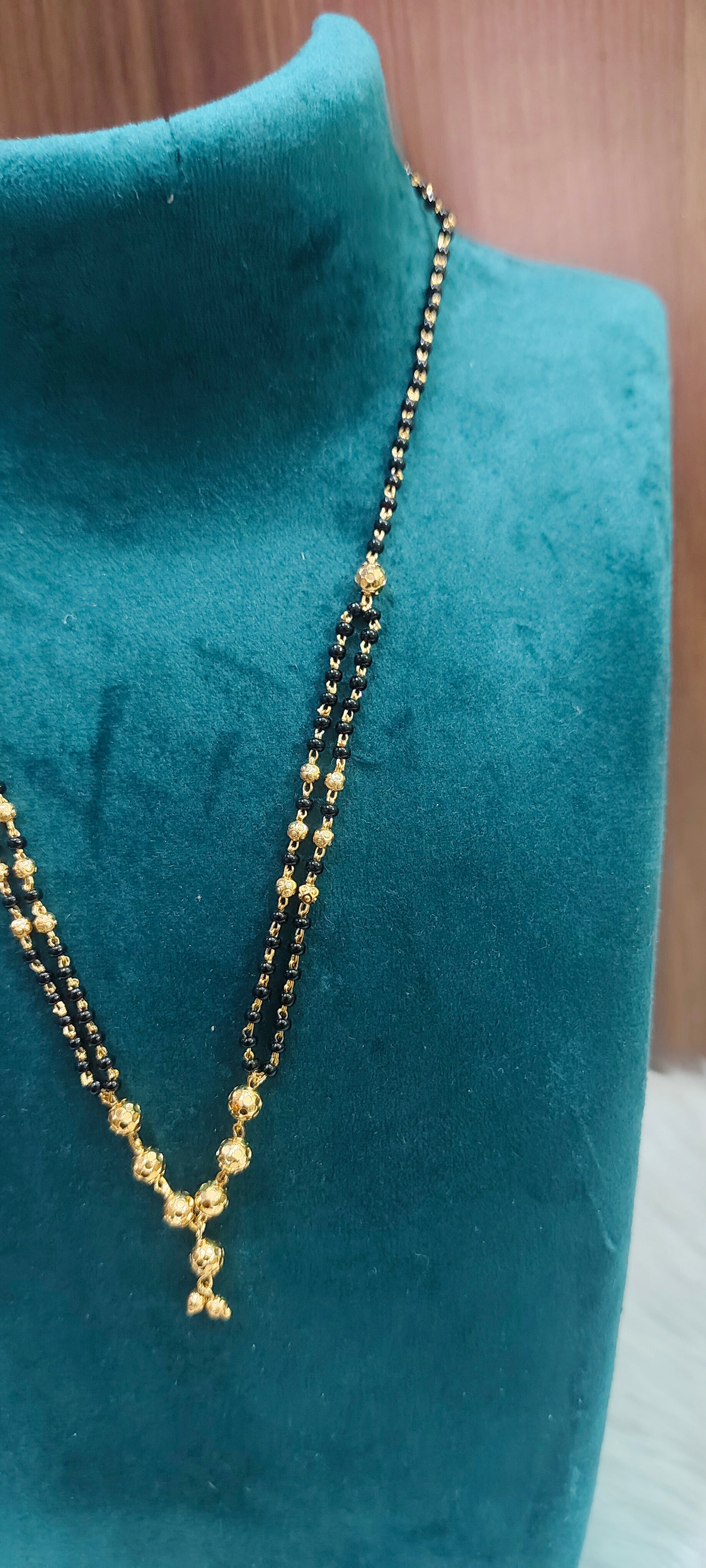 Premium gold look 18" length 2 line black beads
