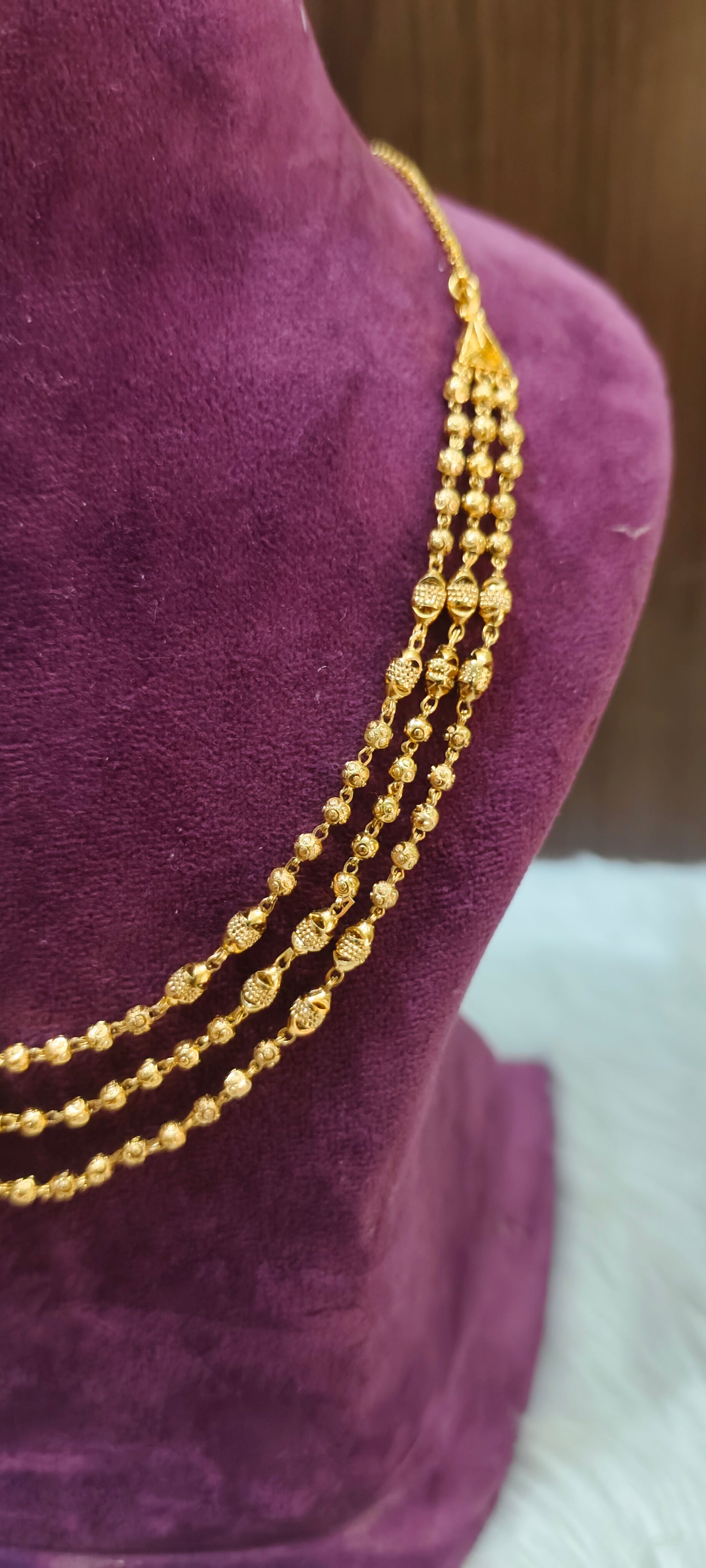 Beautiful 3 step dd ball necklace