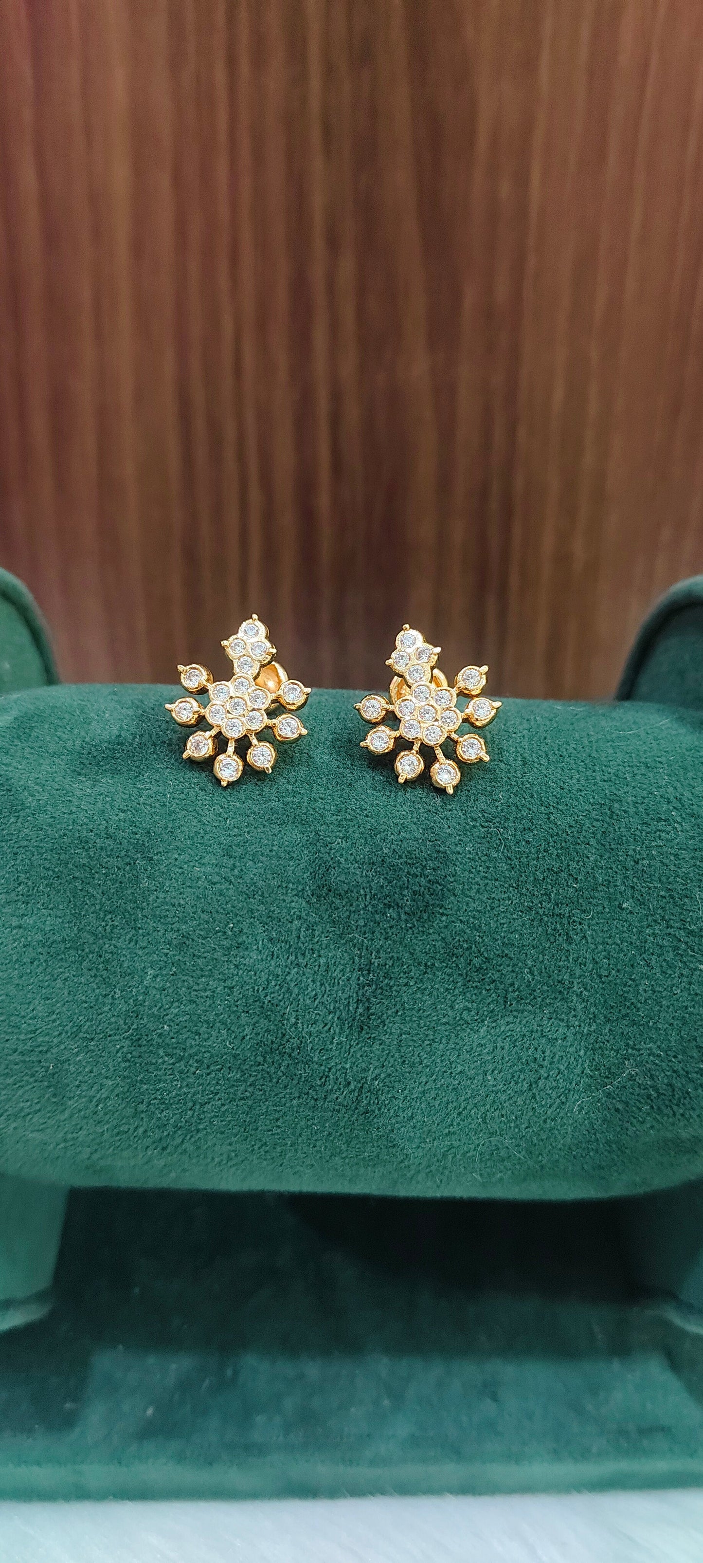 Pure panchaloham diamond look studs