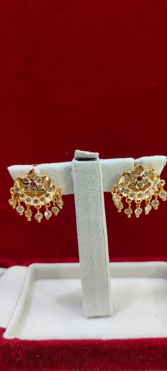Pure panchaloham star moon studs(stone colour may changes)