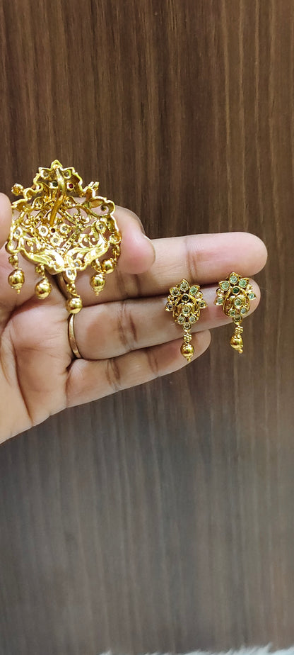 Premium nakshi pendant with earrings( u can pair with black beads or pearl chain or beads chain)