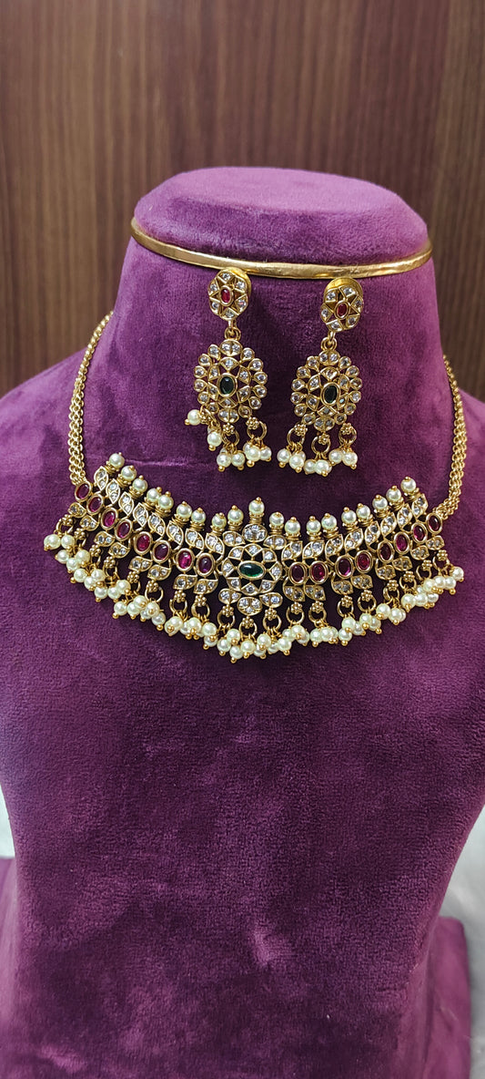 Simple celebrity style necklace set