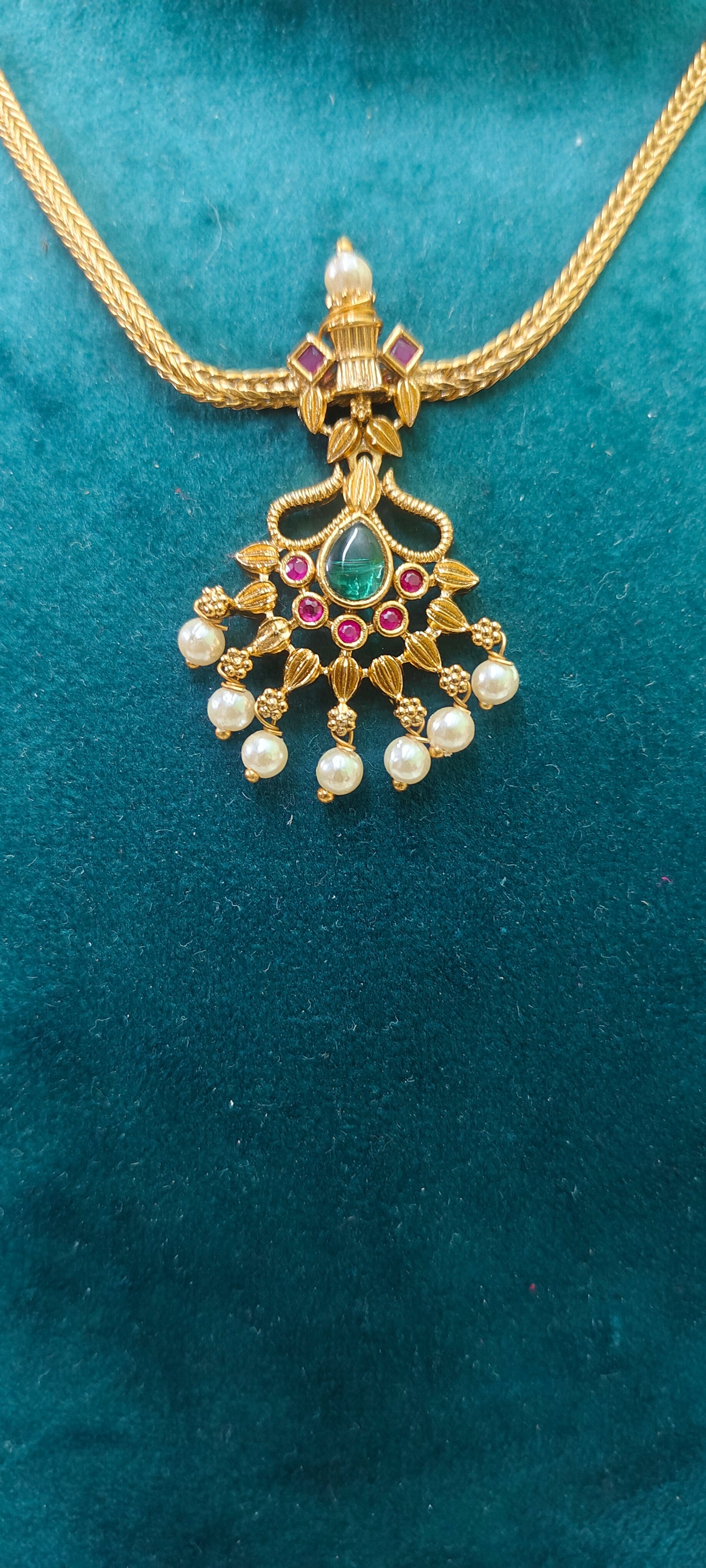 Simple and elegant nanu patti necklace (back thread provide)