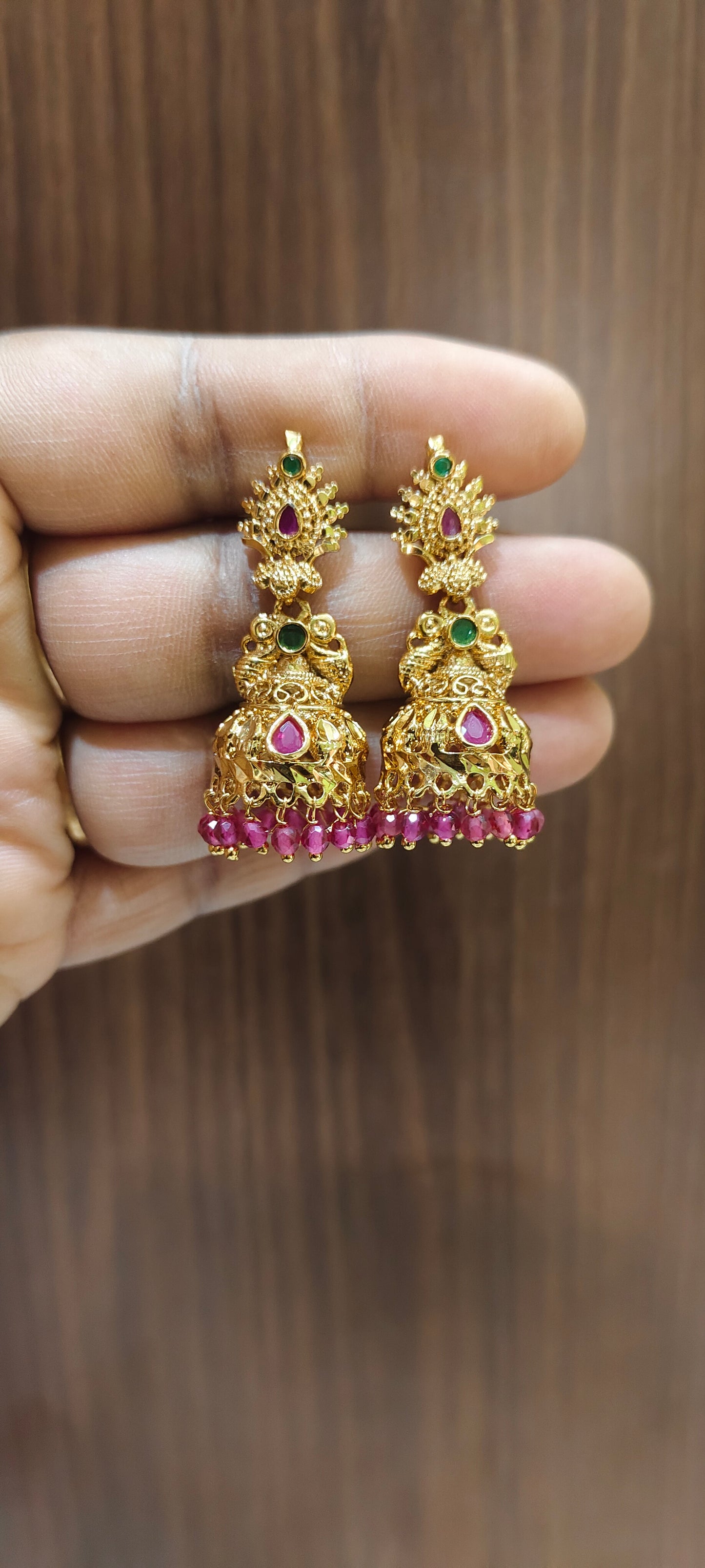 Premium gold look jumkas with screw back