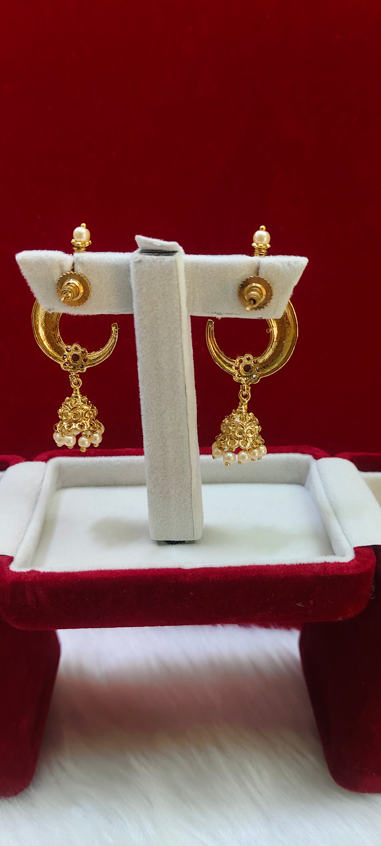 Unique style earrings