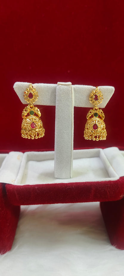 100% gold look jumkas