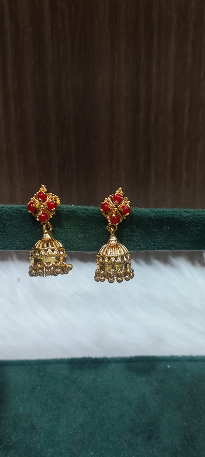 Simple and cute koral jumkas