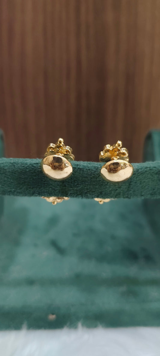 Pure panchaloham gold look different pattern earrings