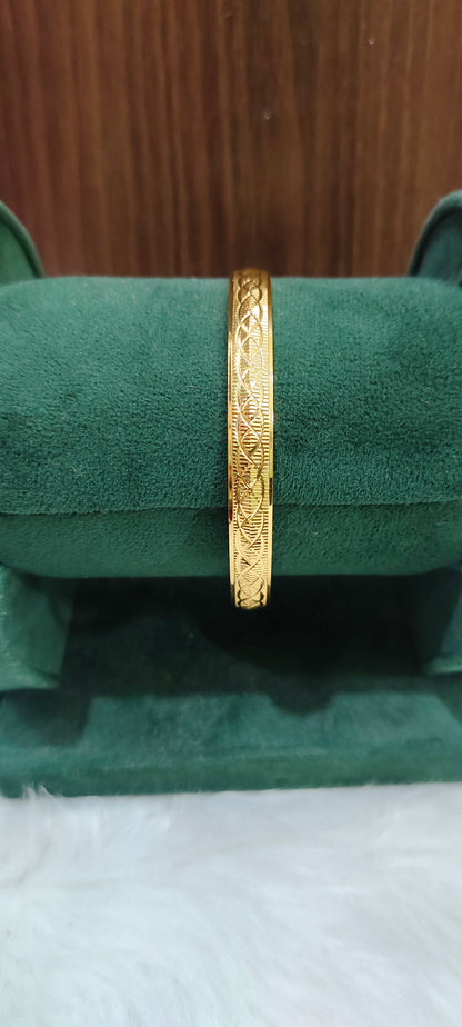 Premium fully micro gold plated mens kada