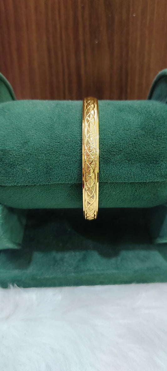 Premium fully micro gold plated mens kada