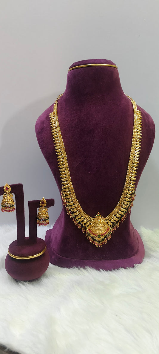 Stunning gold look long haram with earrings