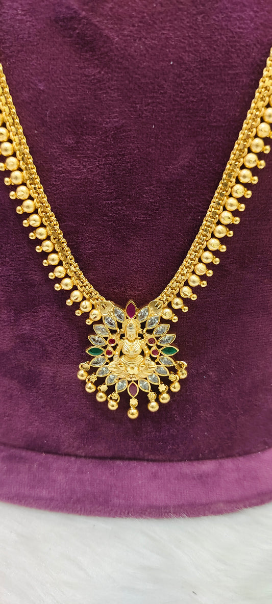 100% gold look simple long haram with earrings