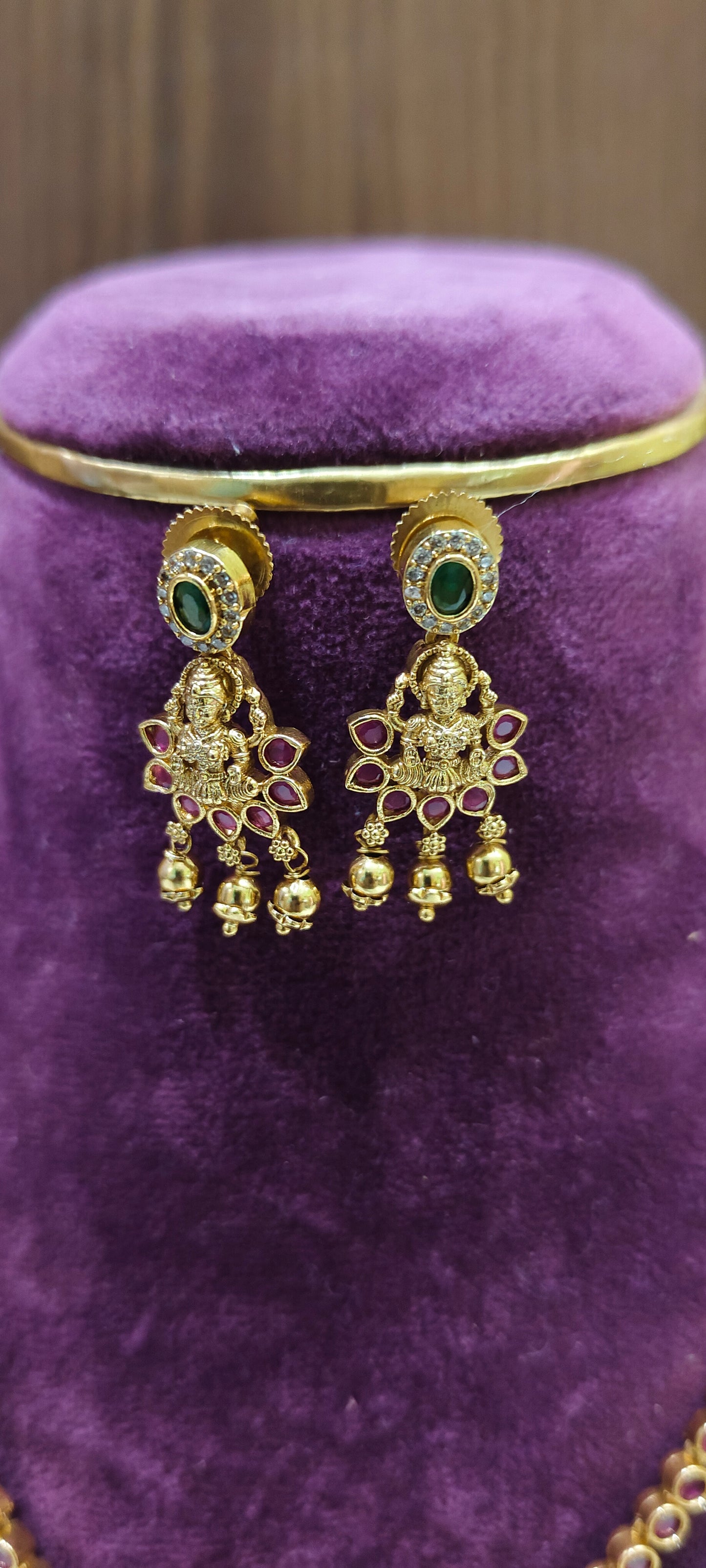 Premium nakshi simple gold look ruby necklace set