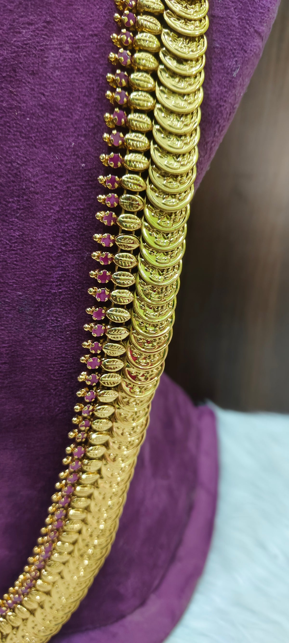High premium nakshi kasu 32"length ruby kasu long haram cum vaddanam with earstuds