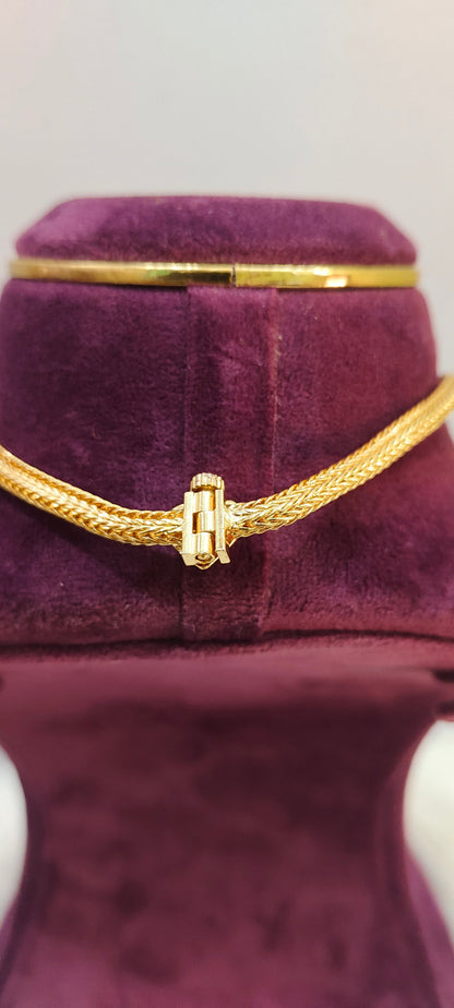 Pure panchaloham unique style screw type necklace ( avoid this necklace if u have broad neck)