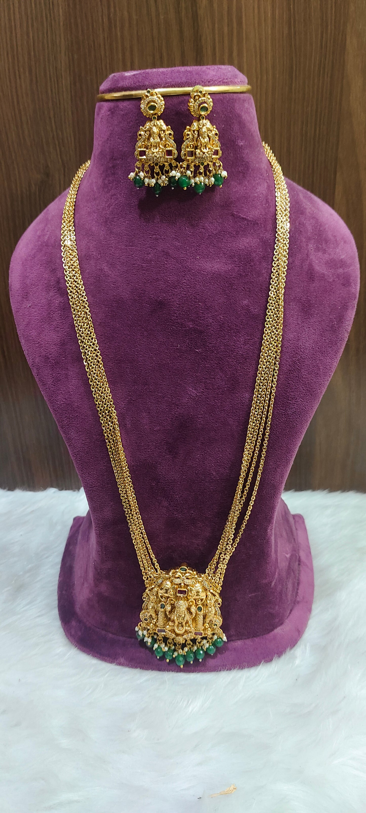 Long haram look 32"length chandraharam