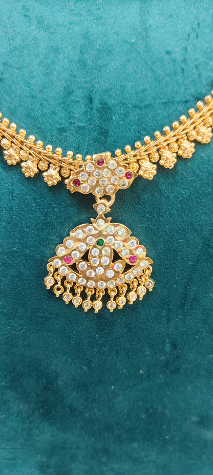 Pure panchaloham flower pattern necklace