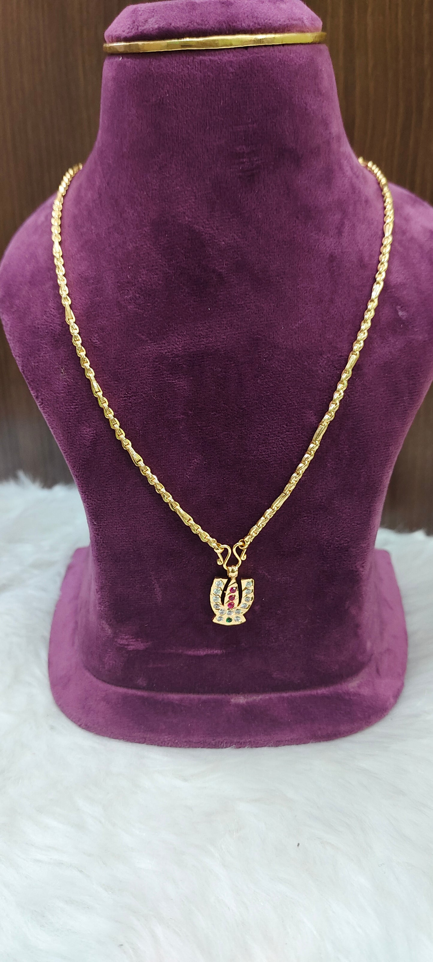 Premium micro gold plated 20" length 5 plus 1 chain with pure panchaloham polished pendant (only locket panchaloham)