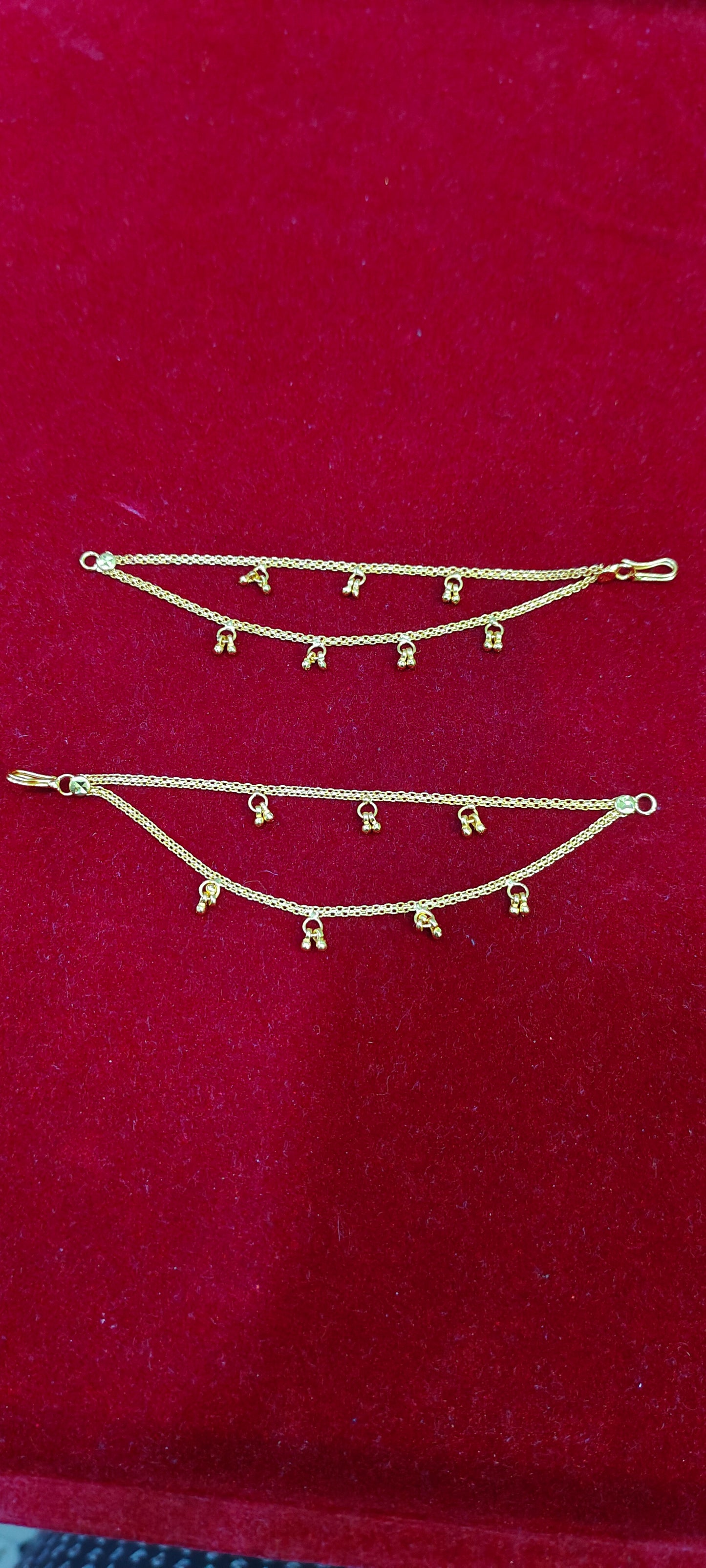 100% gold look 2line earchains perfect for ur gold jumkas