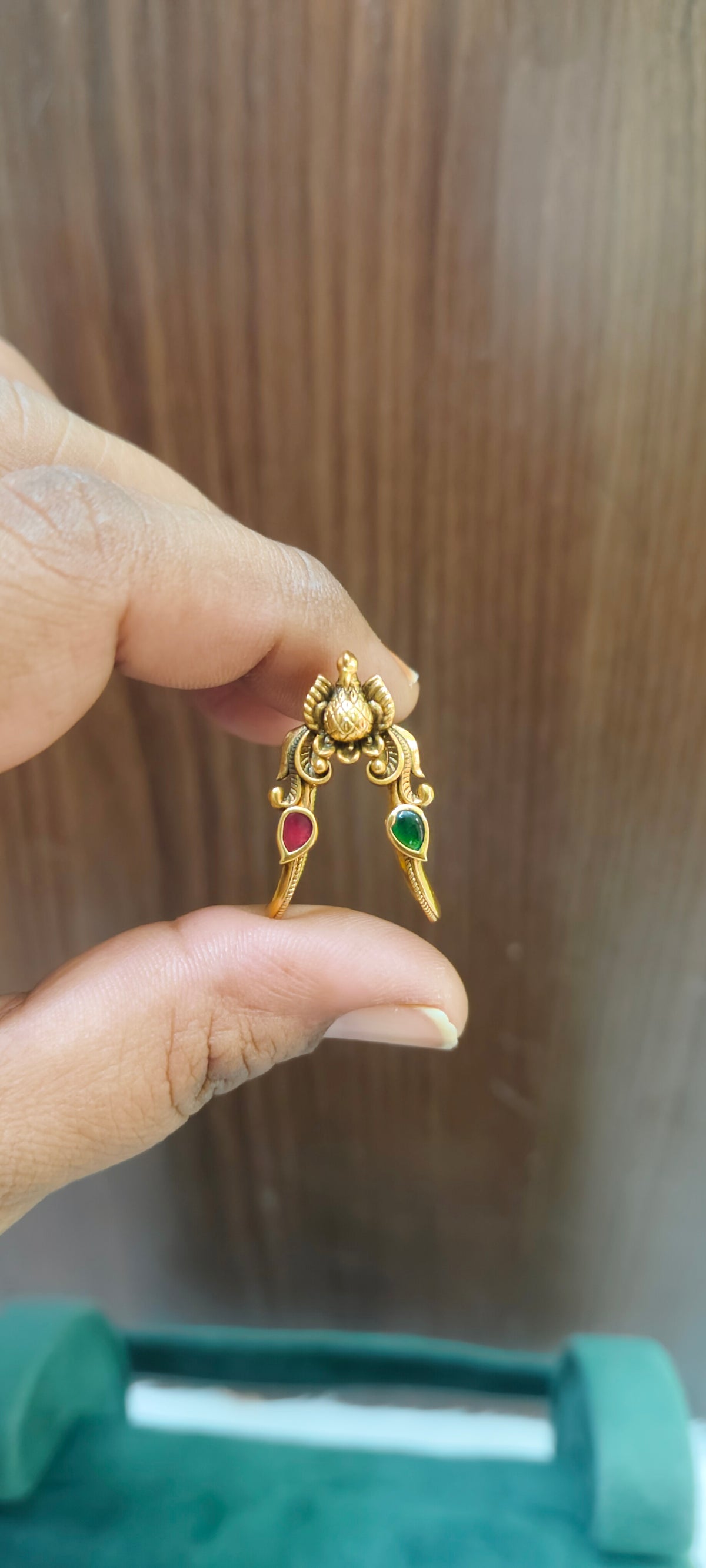 Premium nakshi adjustable vanki ring