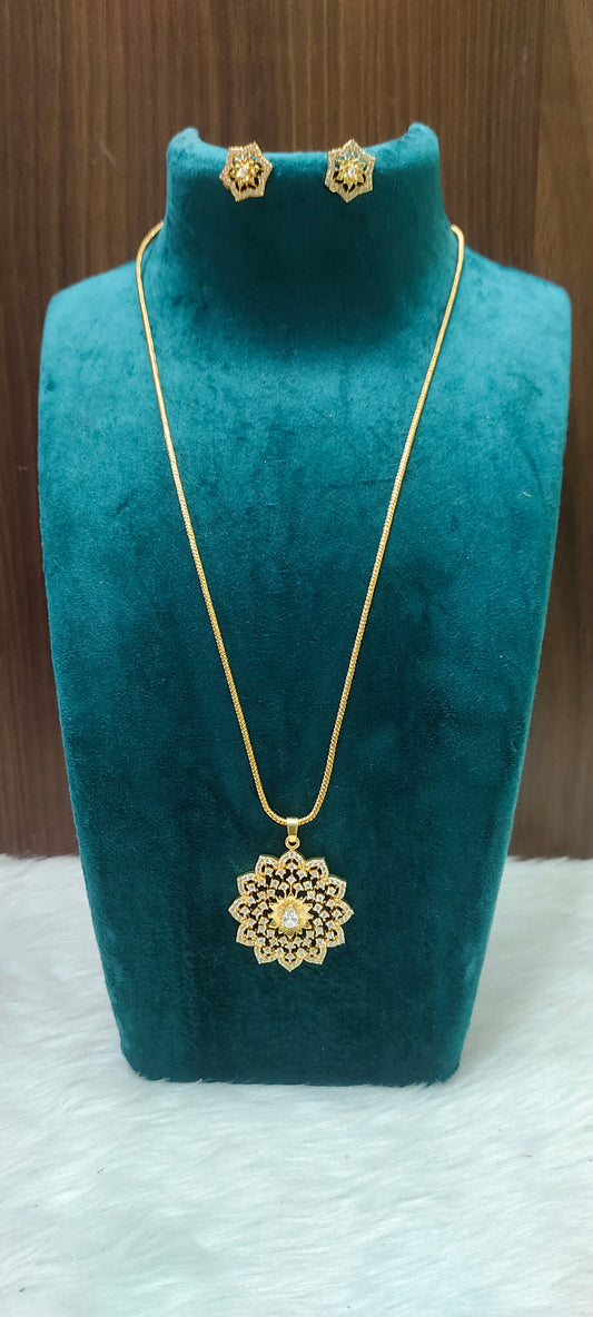 Premium micro gold plated daily wear 22" length pendant chain with studs