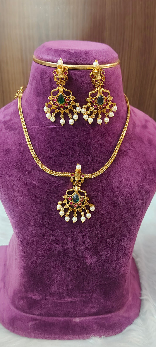 Simple nanu patti necklace