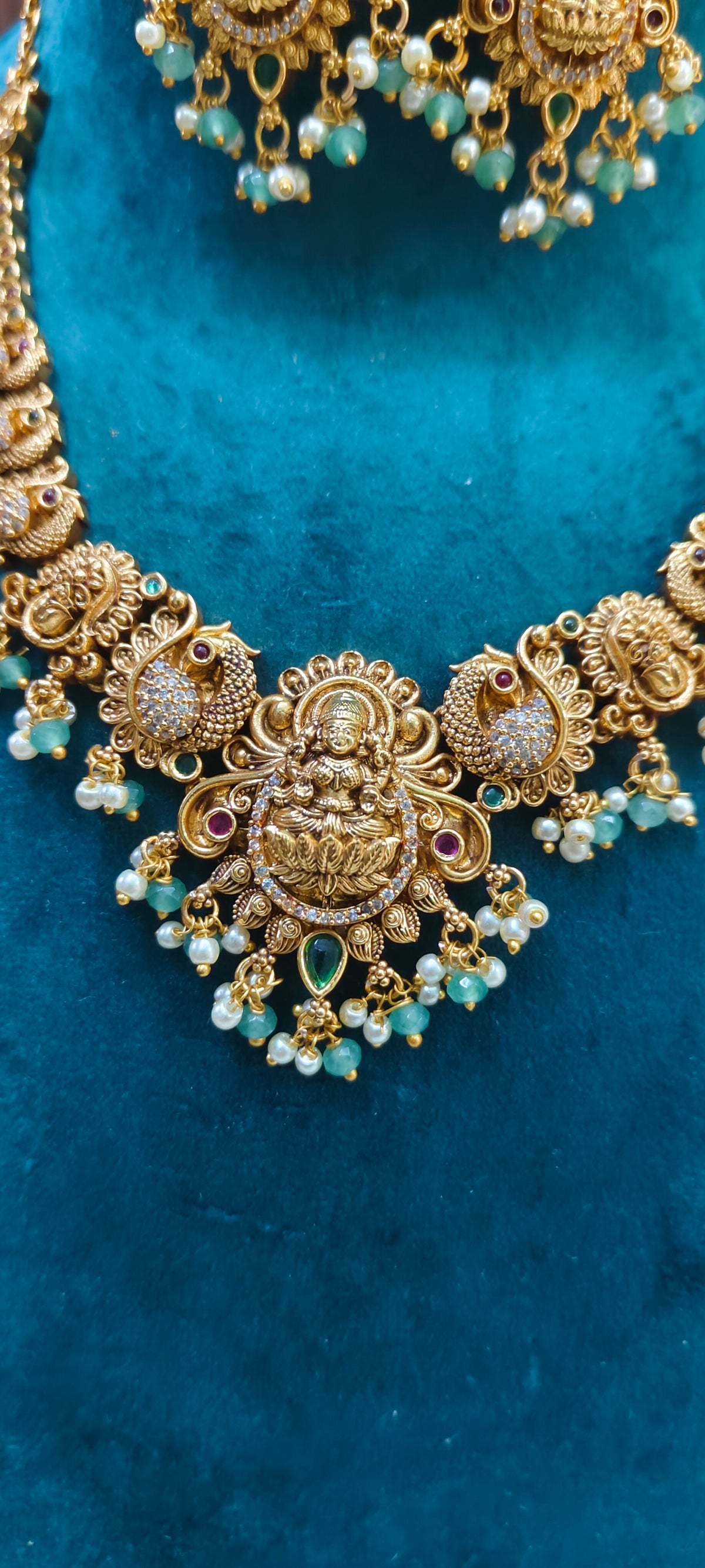 High premium nakshi necklace set with Lakshmi Devi moto