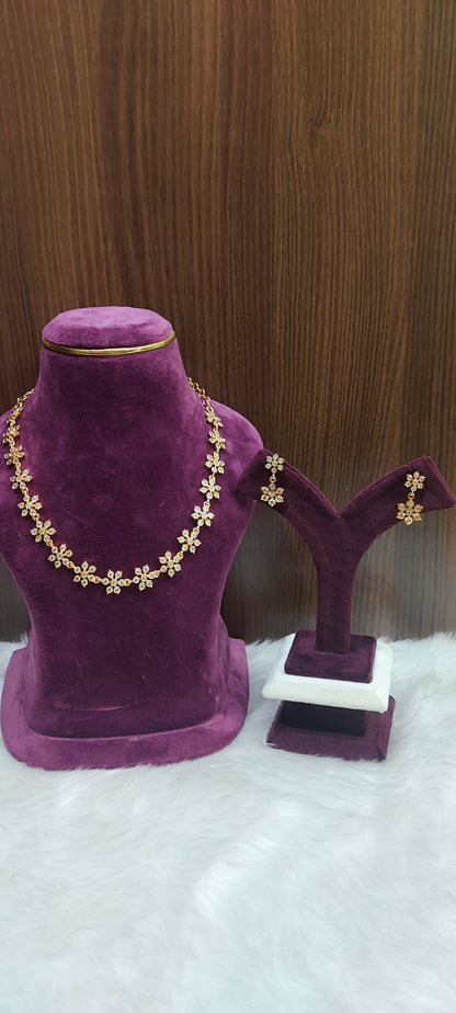 Pure panchaloham diamond look necklace with free earrings
