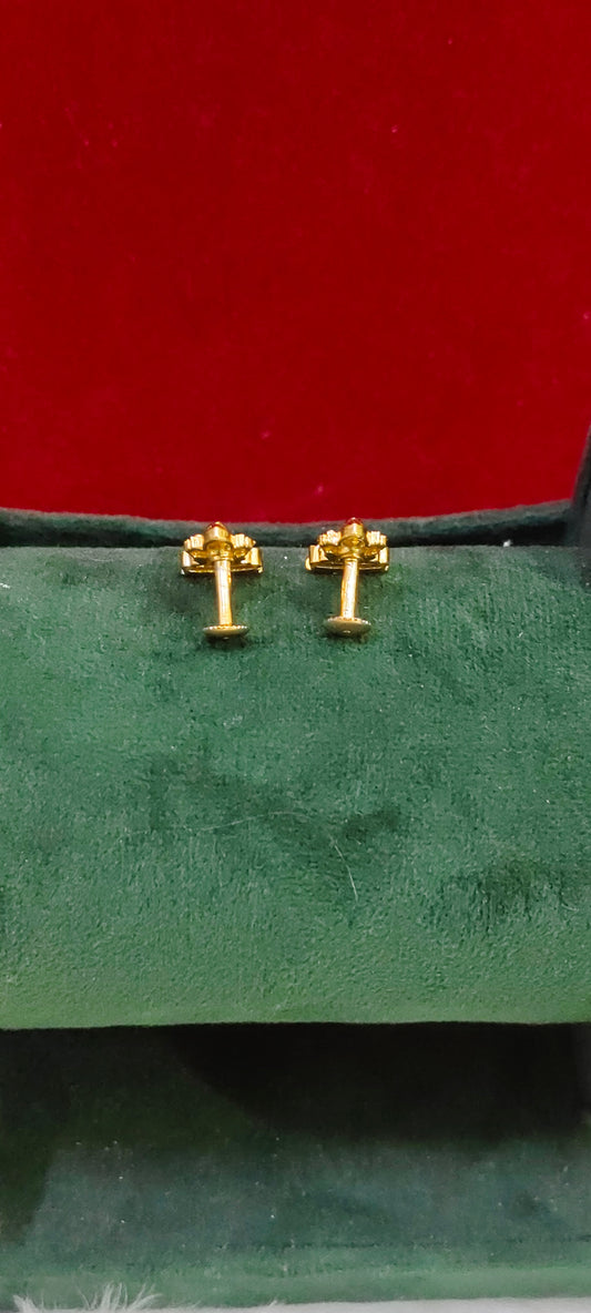 100% gold looka Lakshmi Devi studs