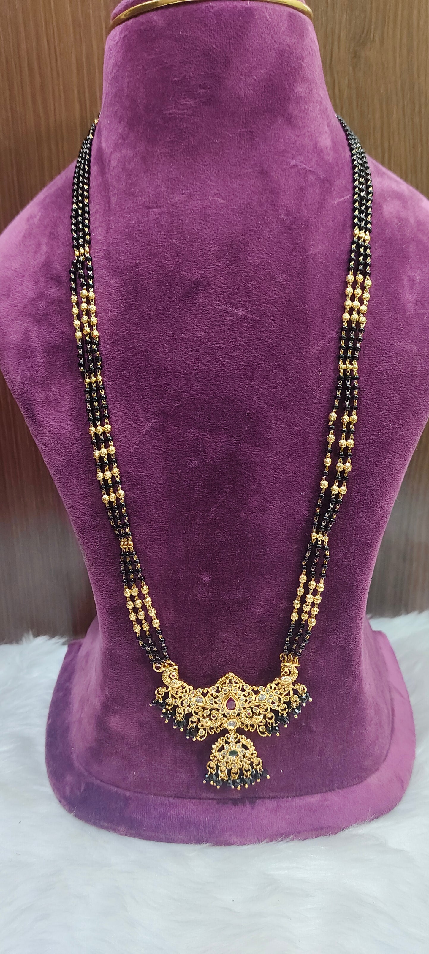 Premium nakshi 3 line black beads and earrings combo