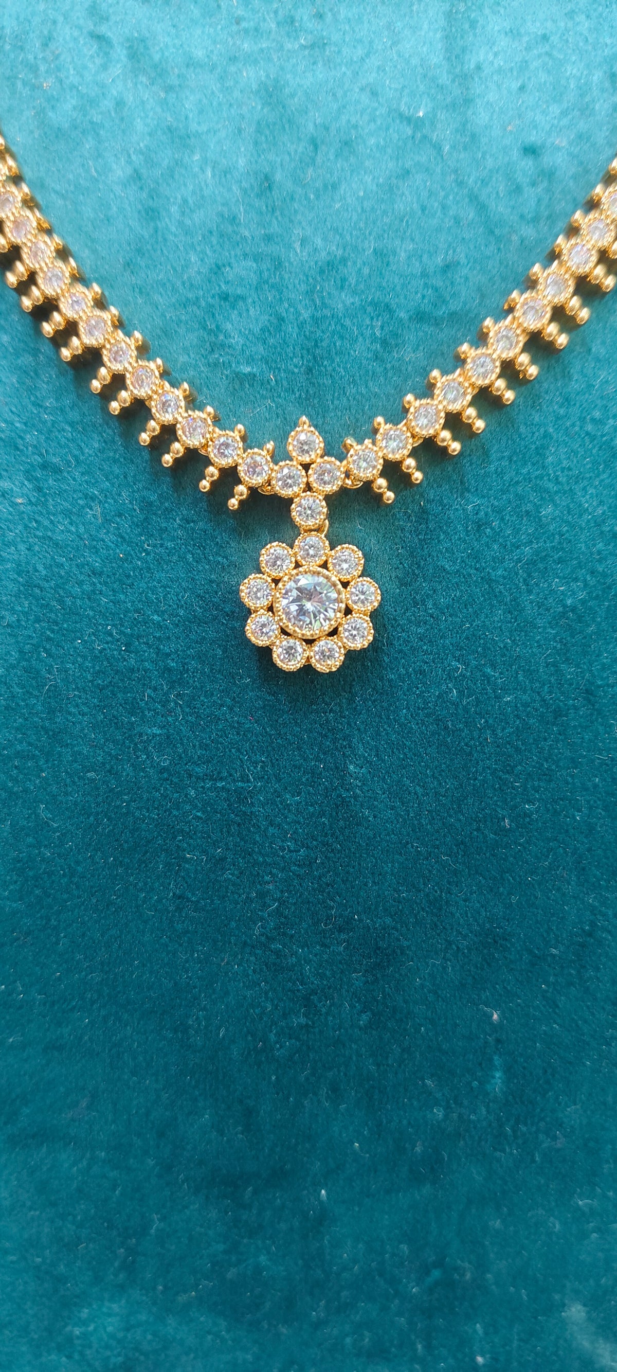 Pure panchaloham simple daimond look necklace