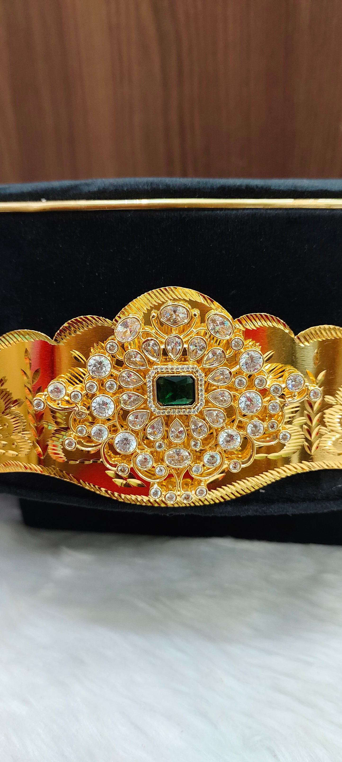 Real gold look bridel vaddanam