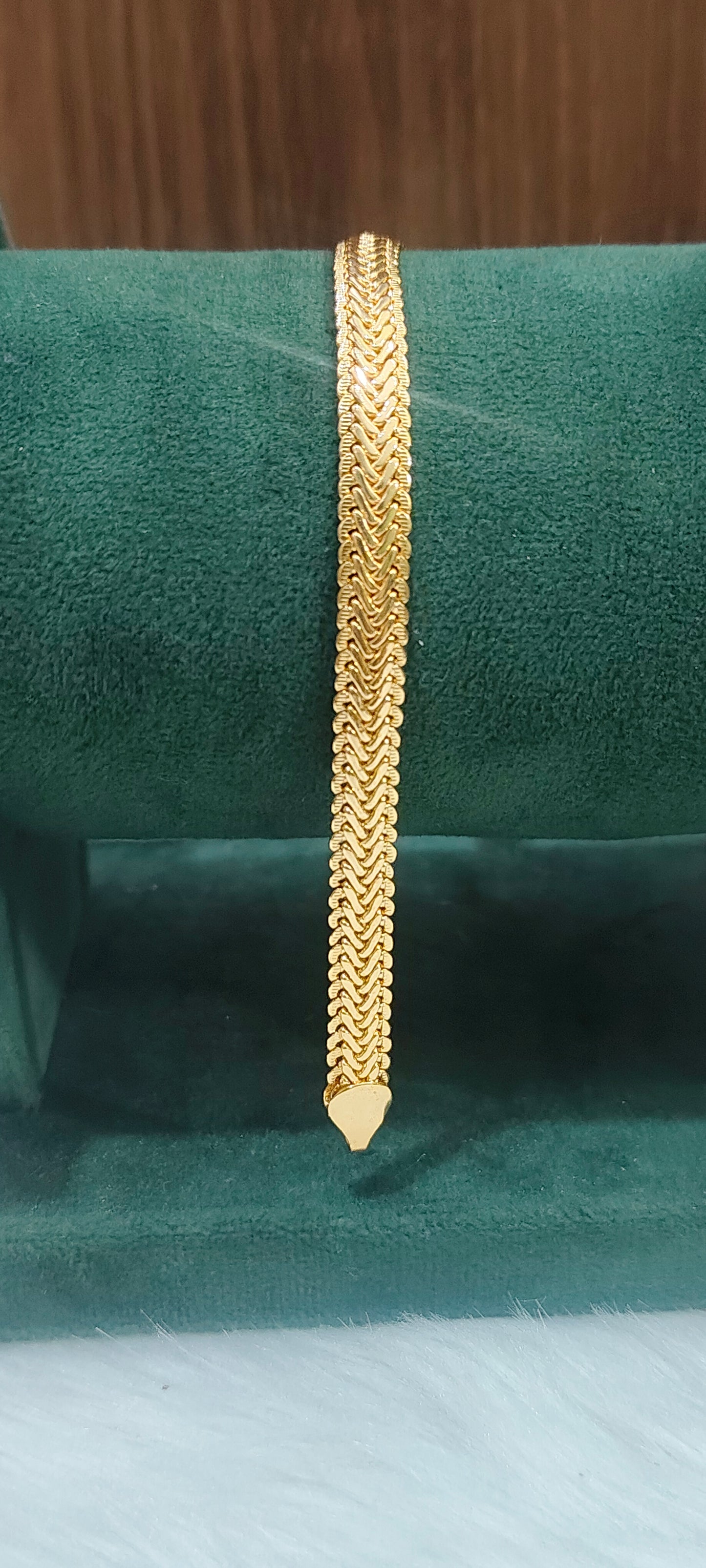 Prime micro gold plated 8" length 2 bracelet combo