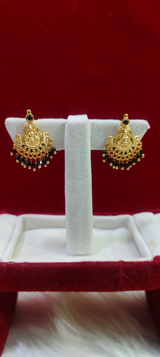 Daily wear cute Lakshmi Devi atuds