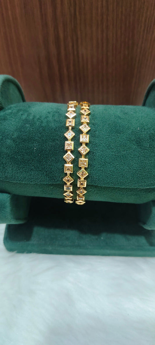 Pure panchaloham diamond cut bangles