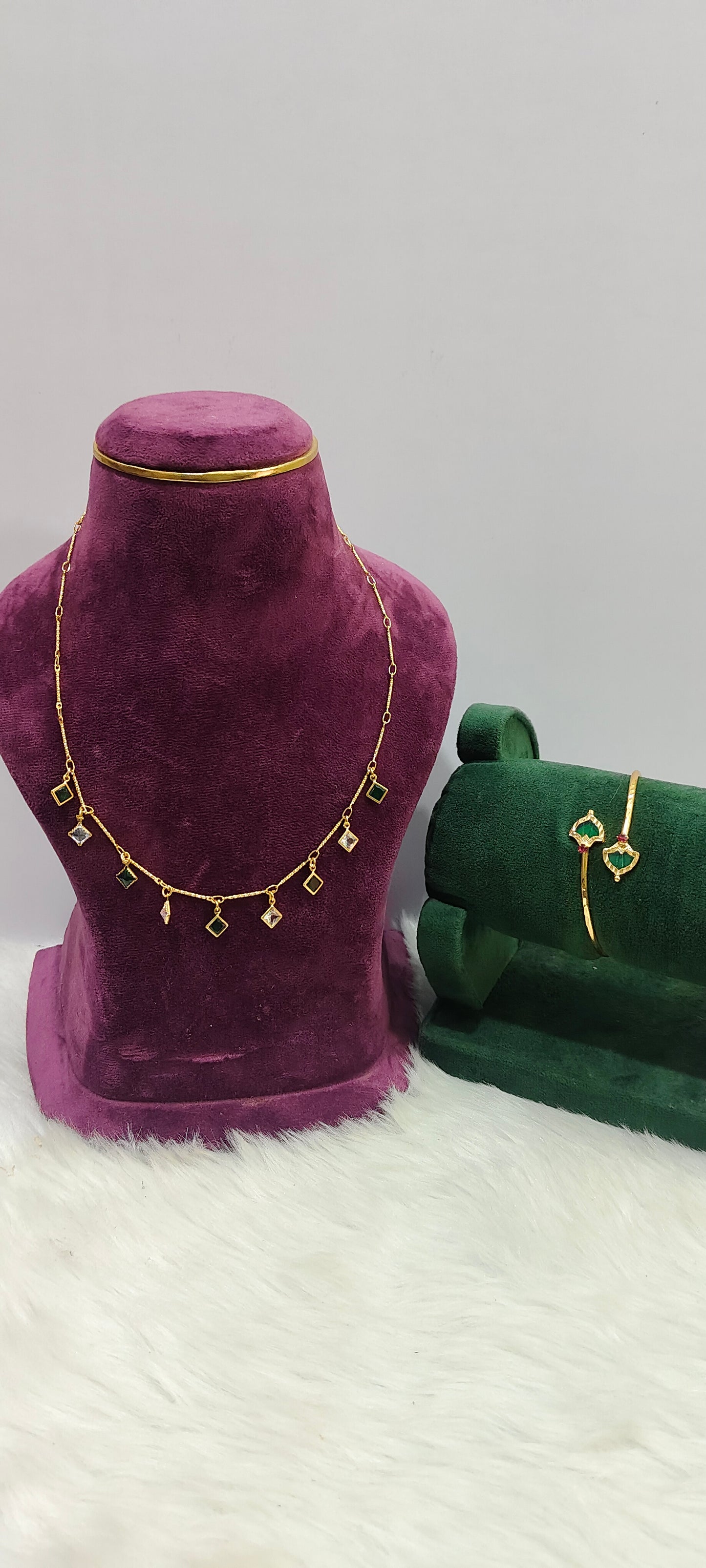 Premium micro gold simple neckpeice with adjustable kada