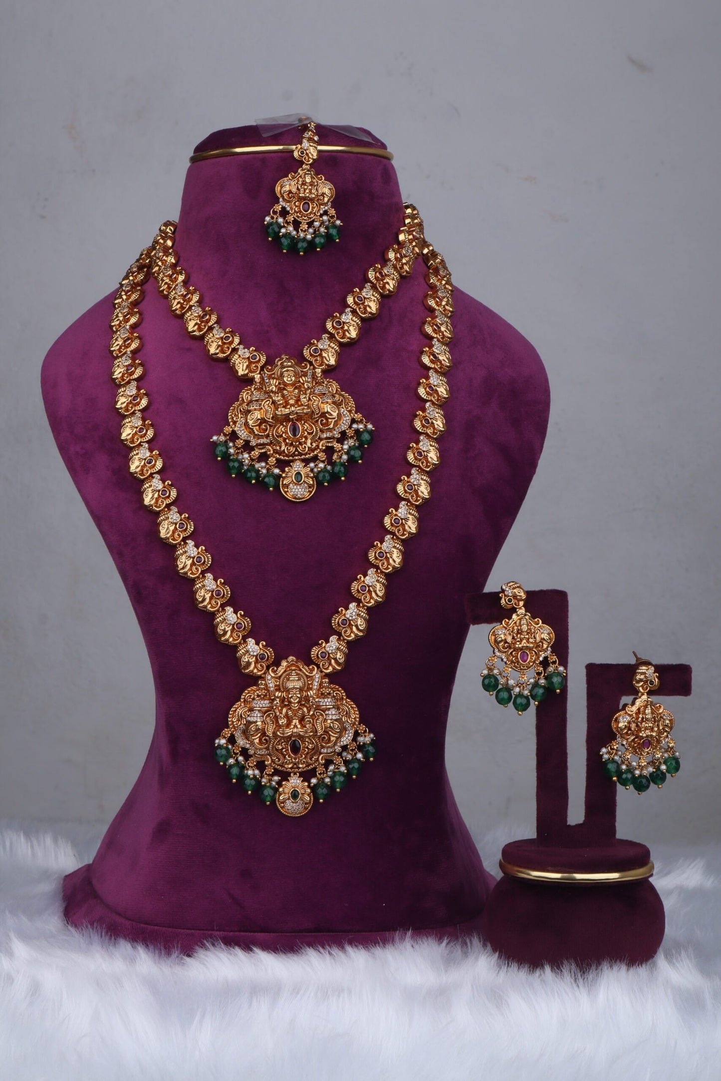 Regal Green Beaded Set
